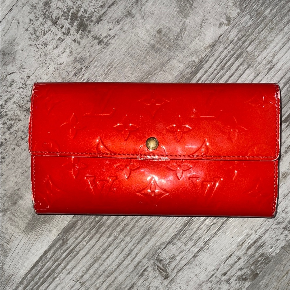 Louis Vuitton Red Embossed Monogram Vernis  Women's Wallet